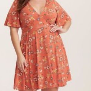 ***NWT*** TORRID 3(3X) Spring Dress Coral Flowers